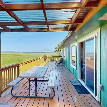 Villa Surfer'S A Landing Westport Exterior foto